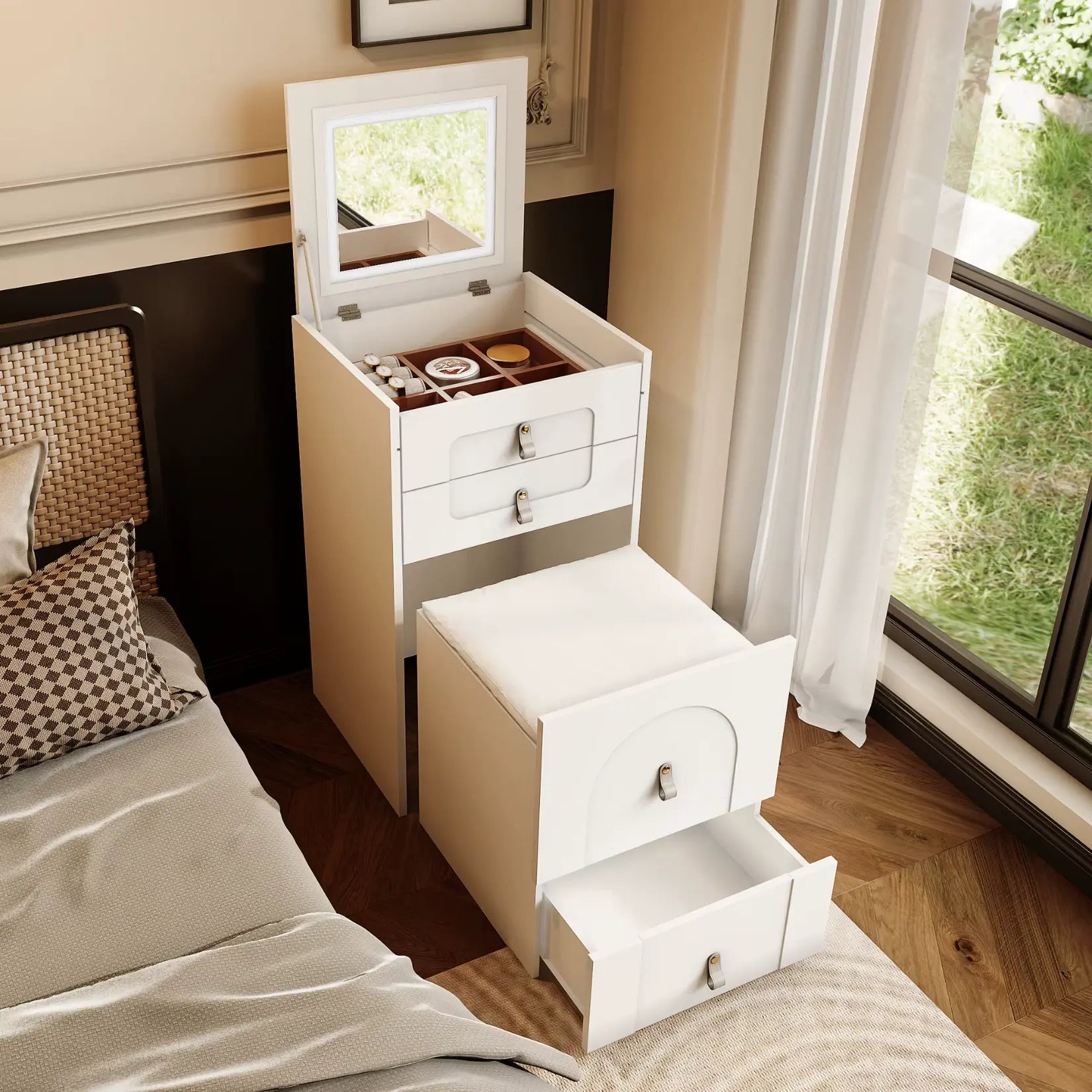 Armoire Bijoux avec tabouret coulissant et tiroirs ouverts dans une chambre lumineuse au sol en parquet.