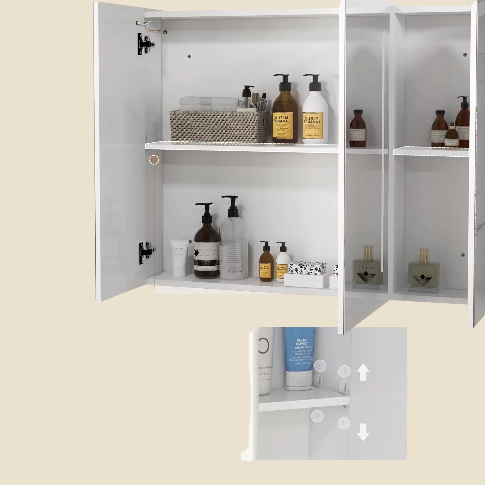 Intérieur de l'Armoire Miroir Pour Salle de Bain avec Espaces de Rangement.