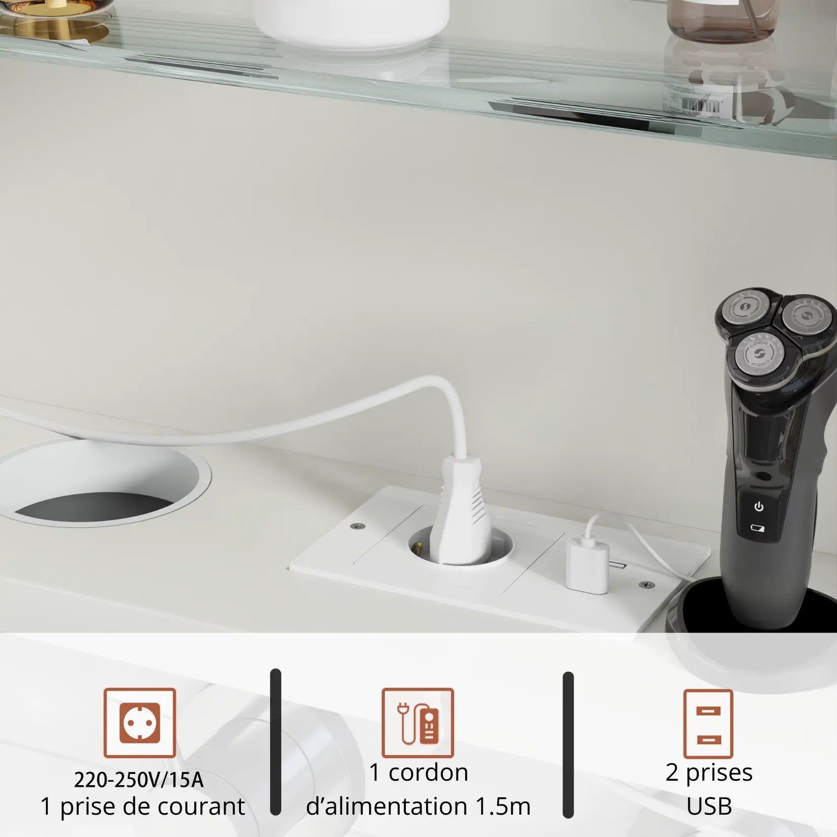 Prises USB et prise 220V intégrées dans l’armoire miroir de salle de bain 50 cm.