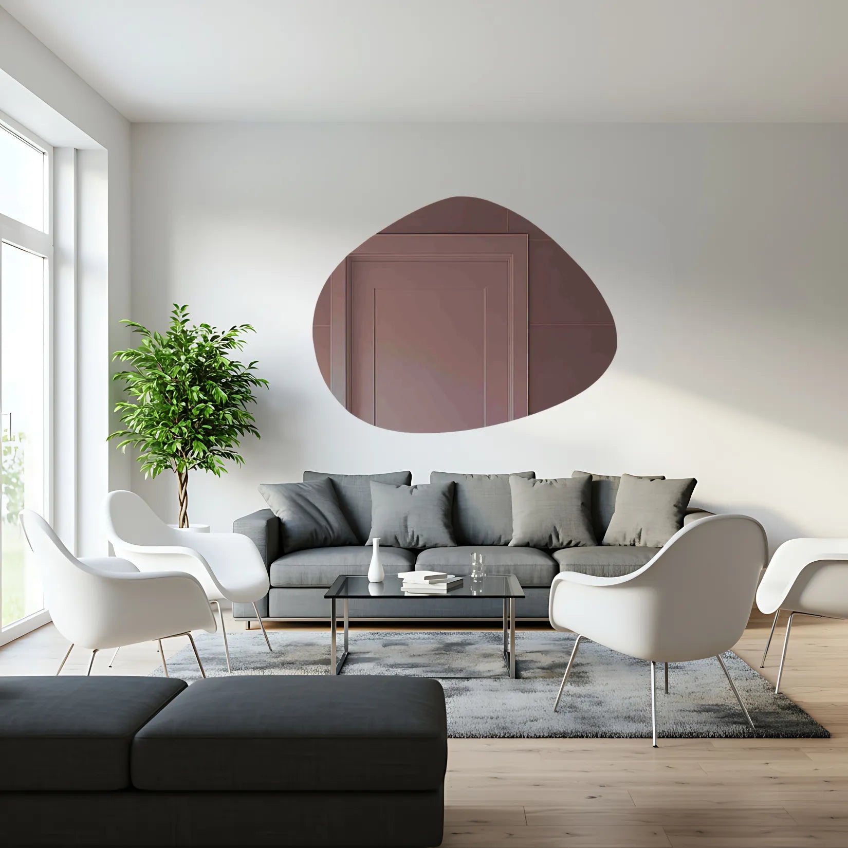 Miroir Galet forme organique en décoration de salon contemporain.