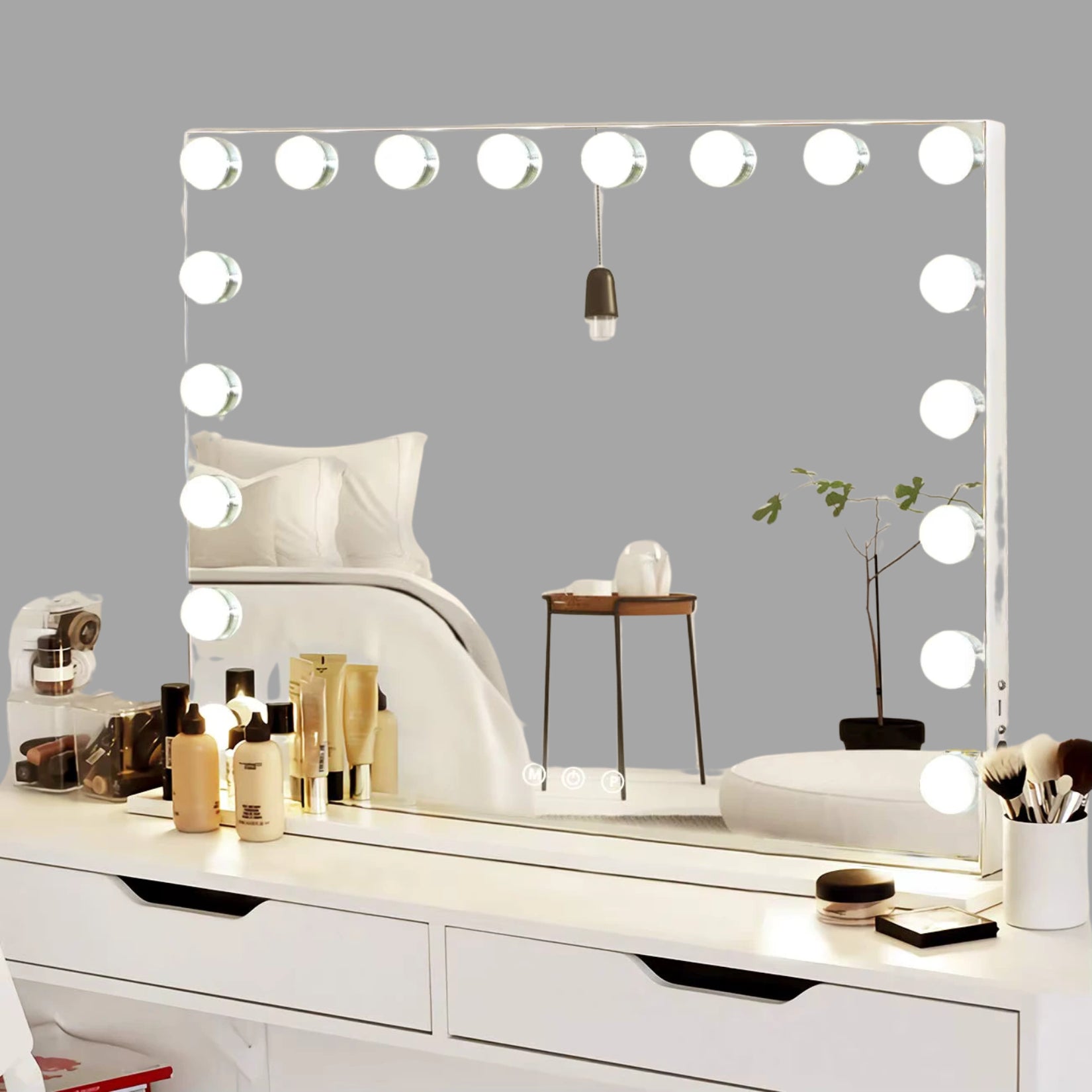 Miroir Maquillage Lumineux parfait pour une coiffeuse de vanité.