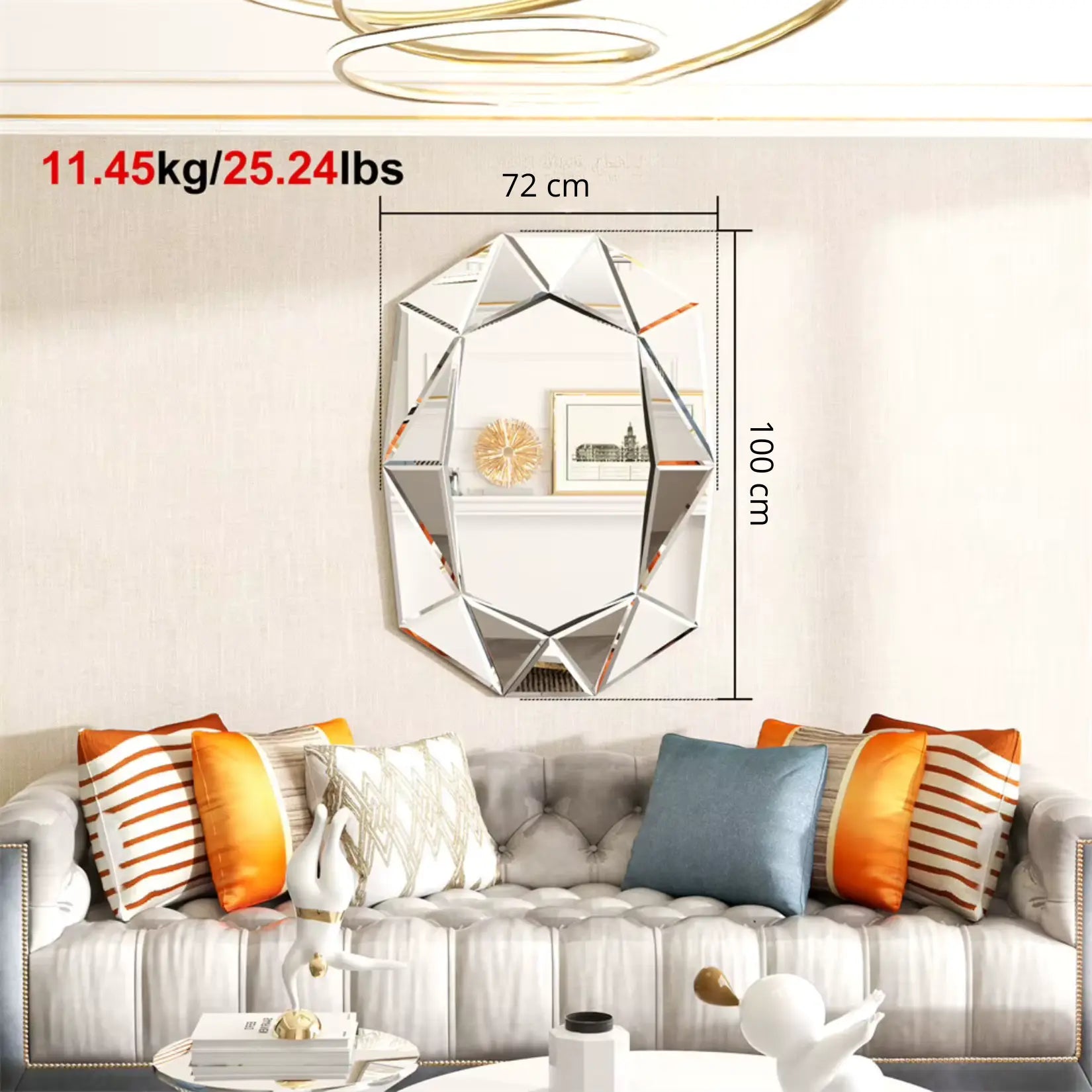 Miroir mural design italien argenté avec dimensions 100x72 cm affichées dans un salon élégant.