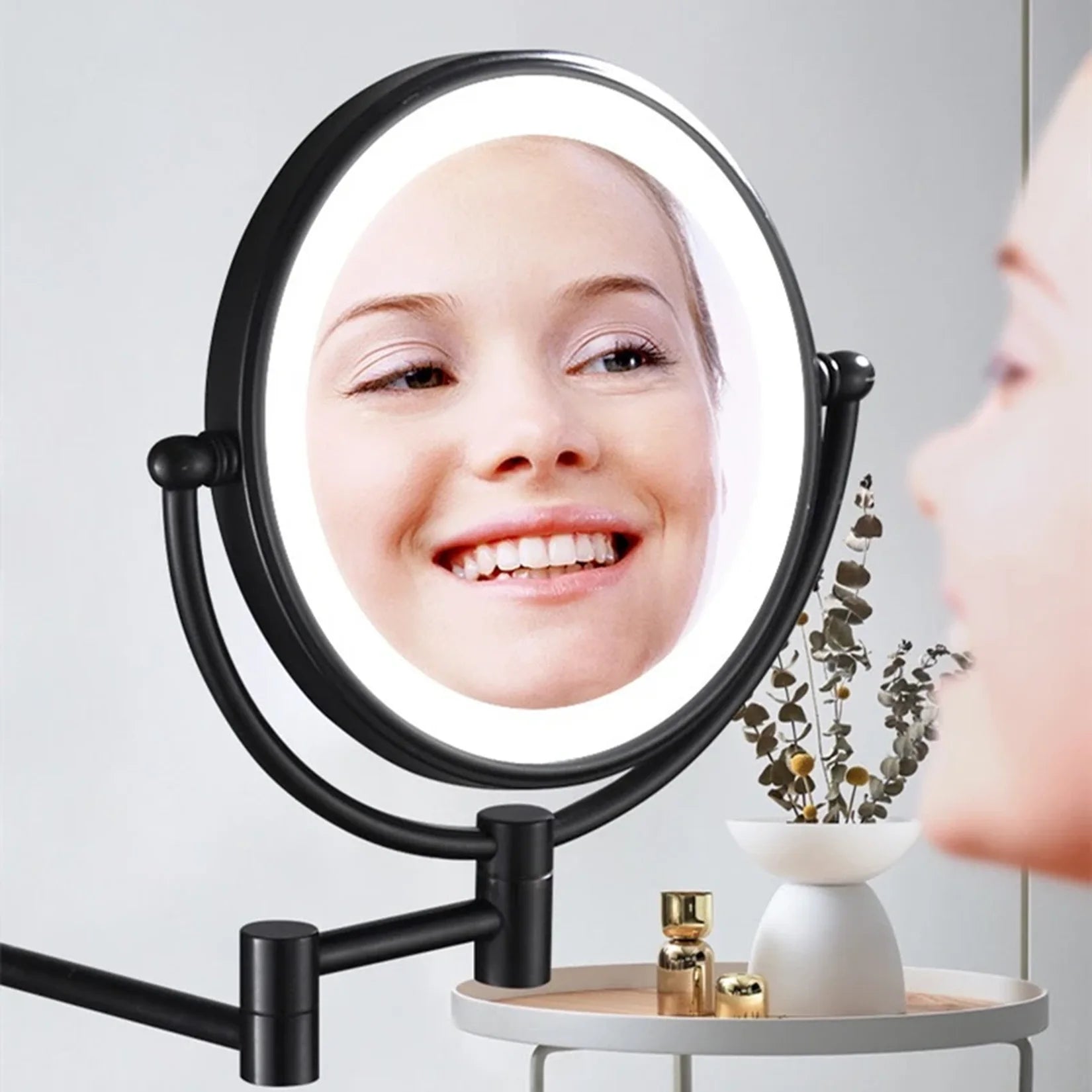 Miroir Pivotant Mural Utilisation Quotidienne.