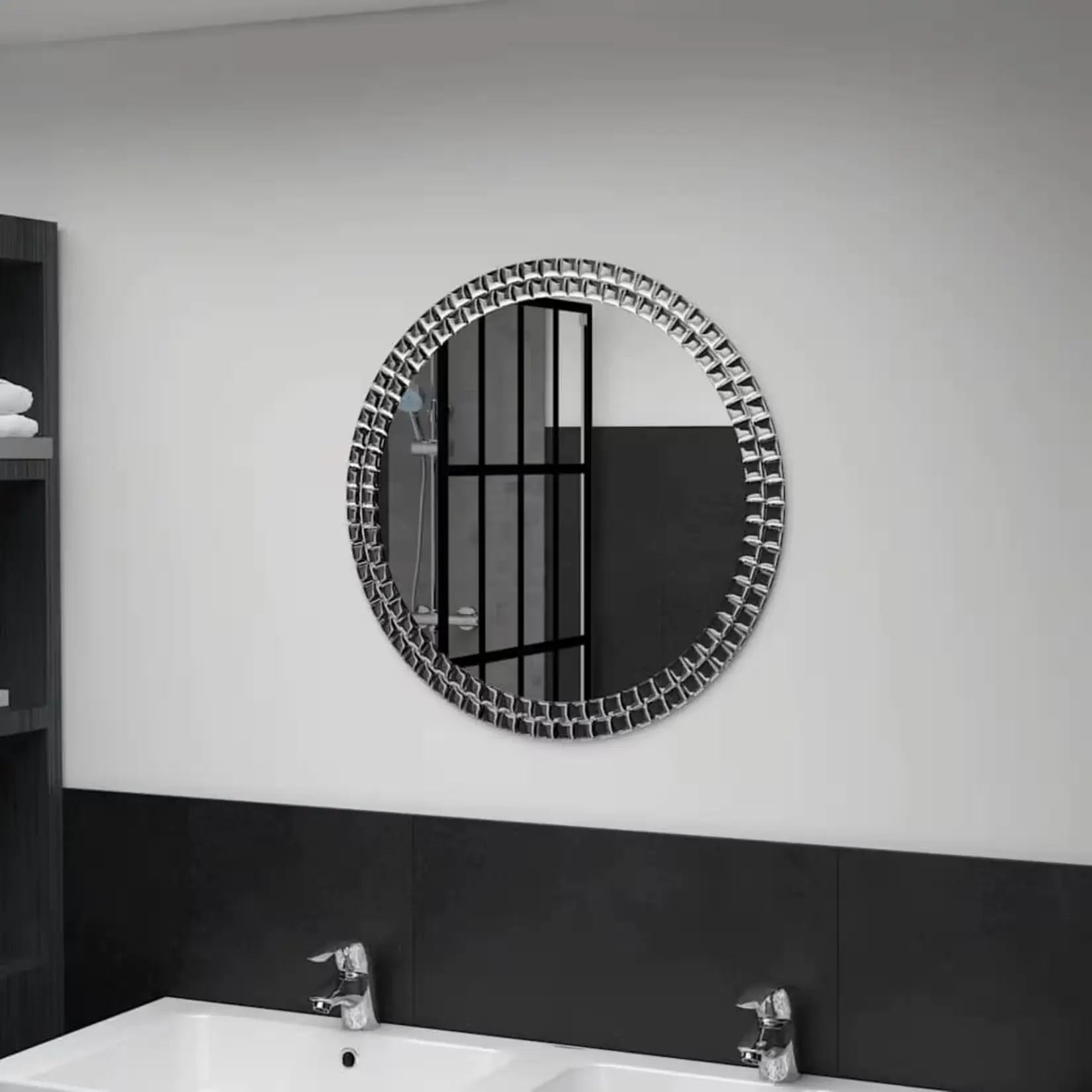 Miroir rond 60 cm avec contour en cristal, installé dans une salle de bain moderne.