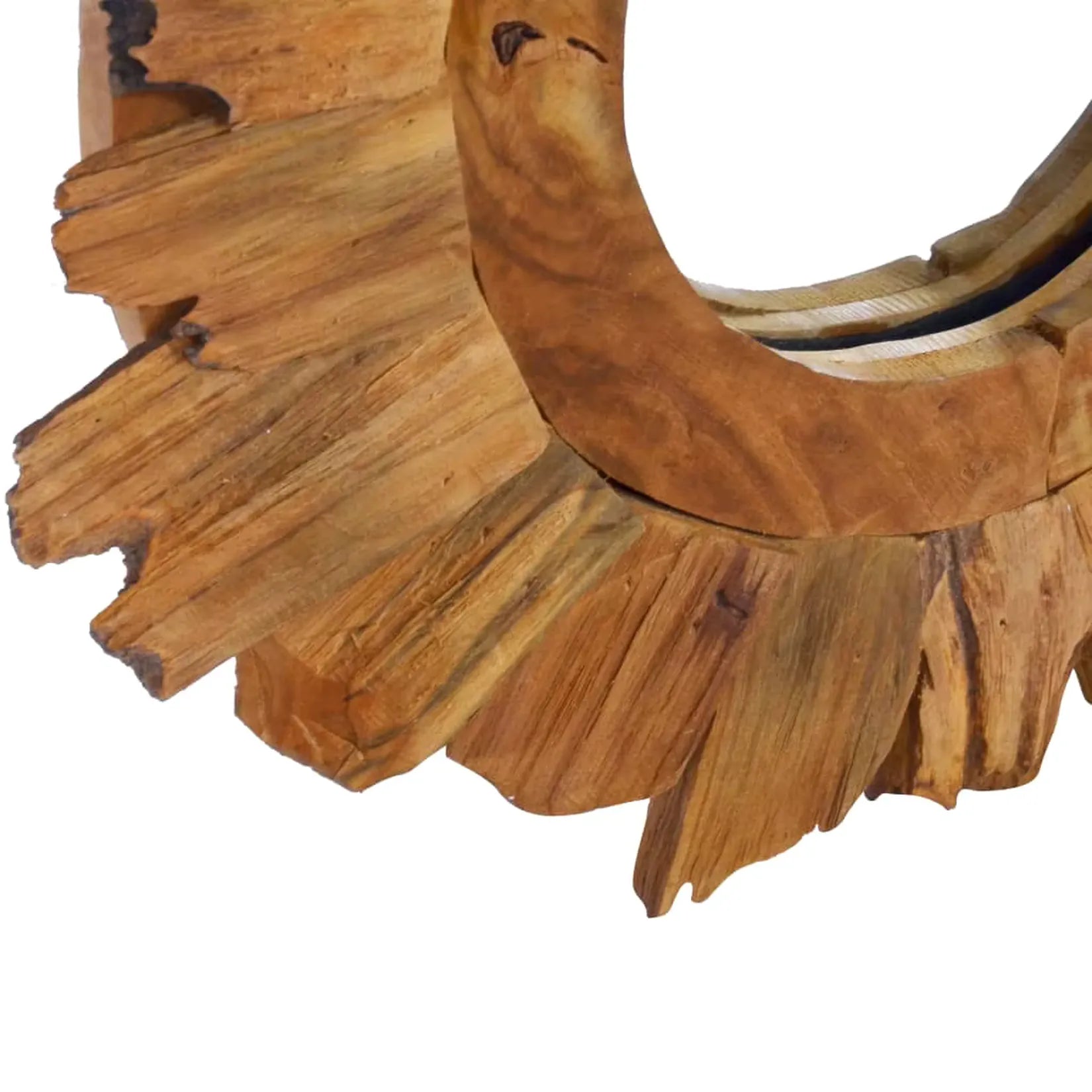 Miroir rond bois flotté détail pétales soleil teck écorces apparentes.