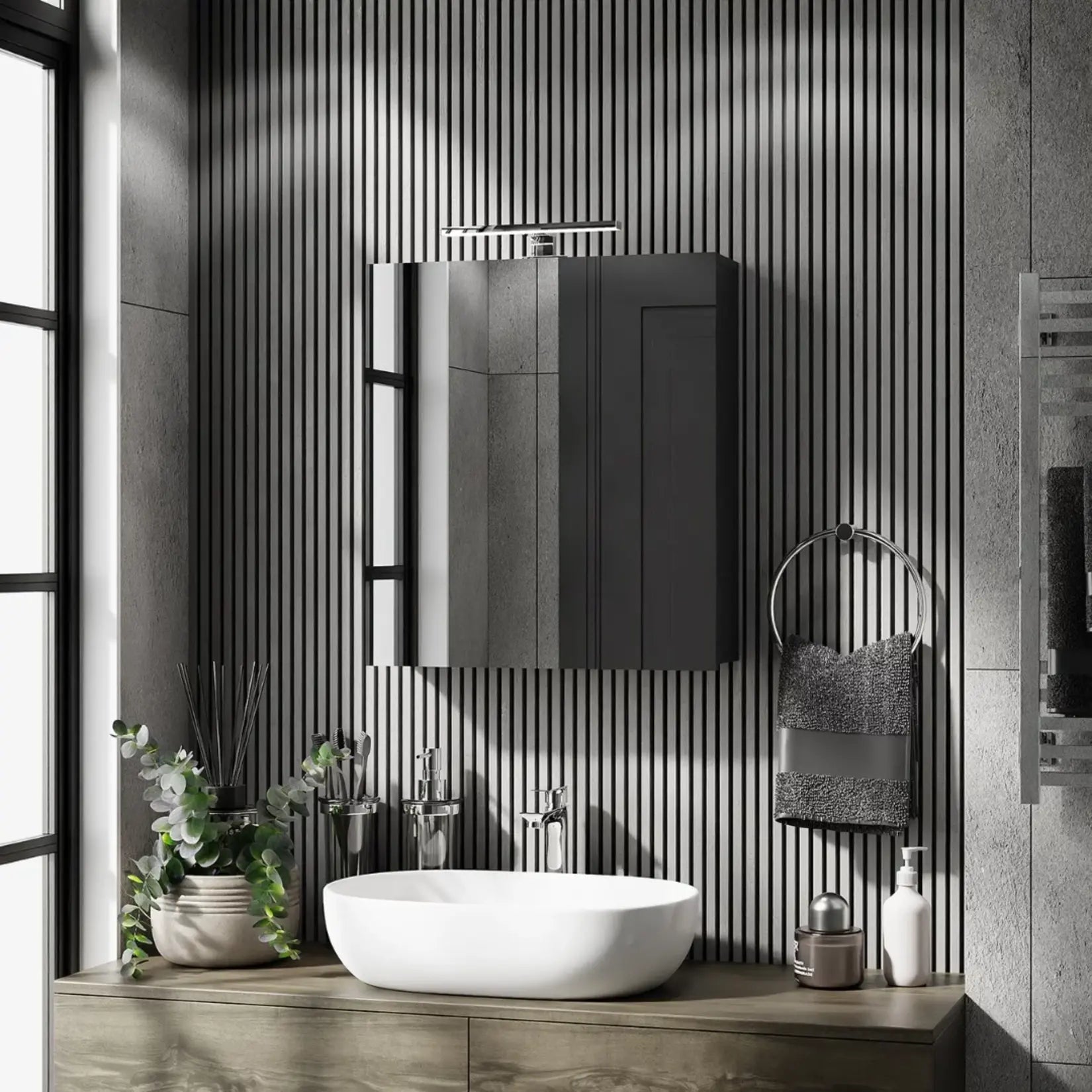 Armoire à miroir salle de bain 60 cm chêne doré vue sous un autre angle.