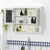 Armoire Miroir Salle de Bain 80 cm installée au-dessus du lavabo avec décoration moderne.