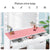 Plateau extra large de la coiffeuse avec grand miroir pour organiser maquillage et accessoires.
