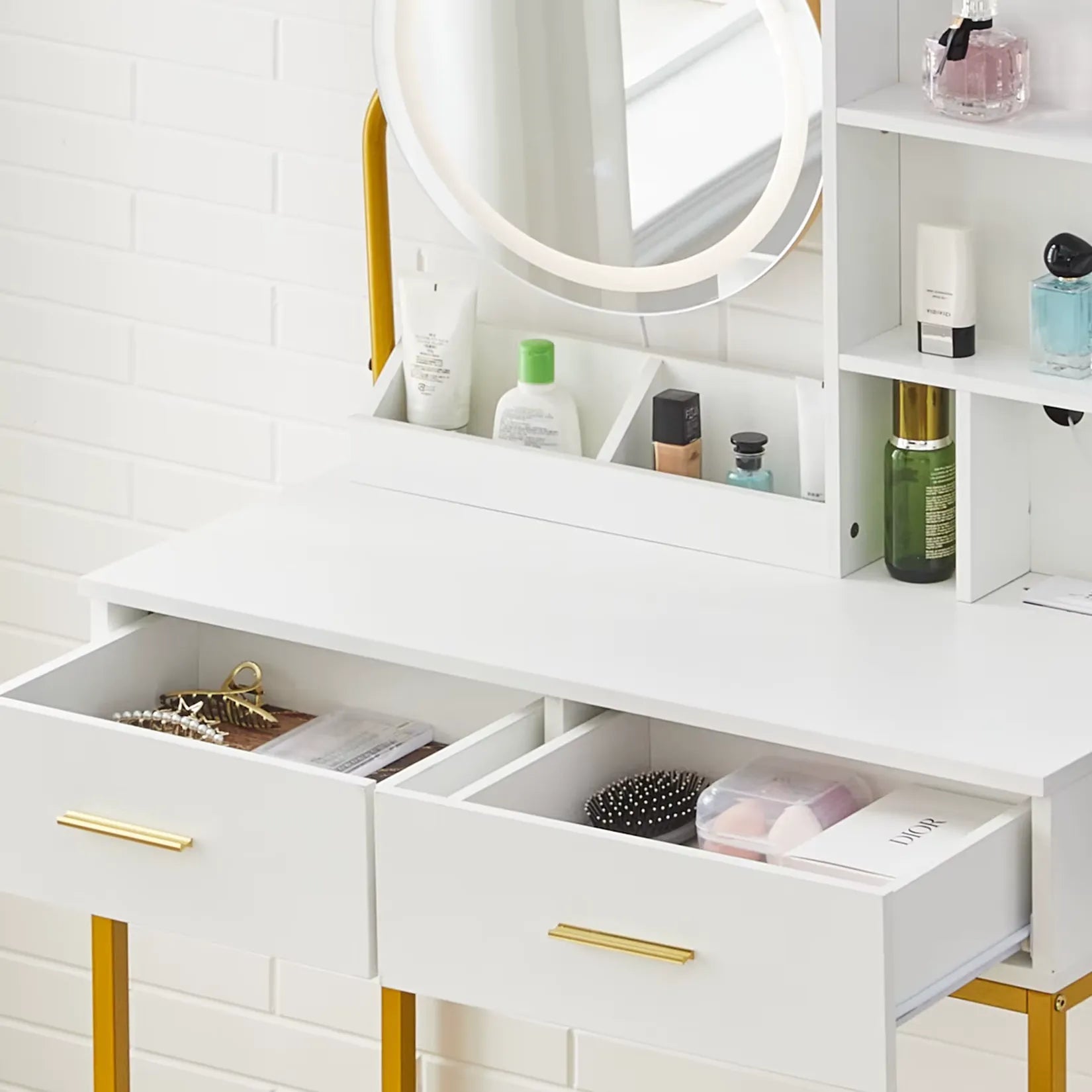 Coiffeuse pour Maquillage Tiroirs Ouverts Rangement Accessoires.