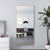 Miroir doré grand format 180x80 cm avec cadre épuré dans un intérieur minimaliste.