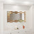 Miroir doré design 60x120 cm installé dans un salon blanc aux lignes géométriques.