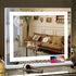 Miroir Maquillage LED mural avec lumière chaude pour un rendu naturel.