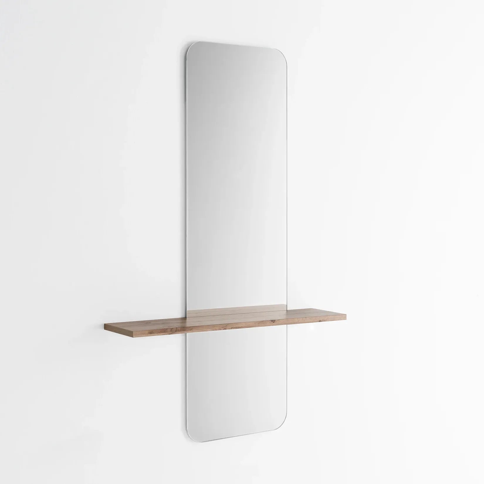 Miroir mural déco avec étagère bois chêne foncé – Vue produit fond blanc.