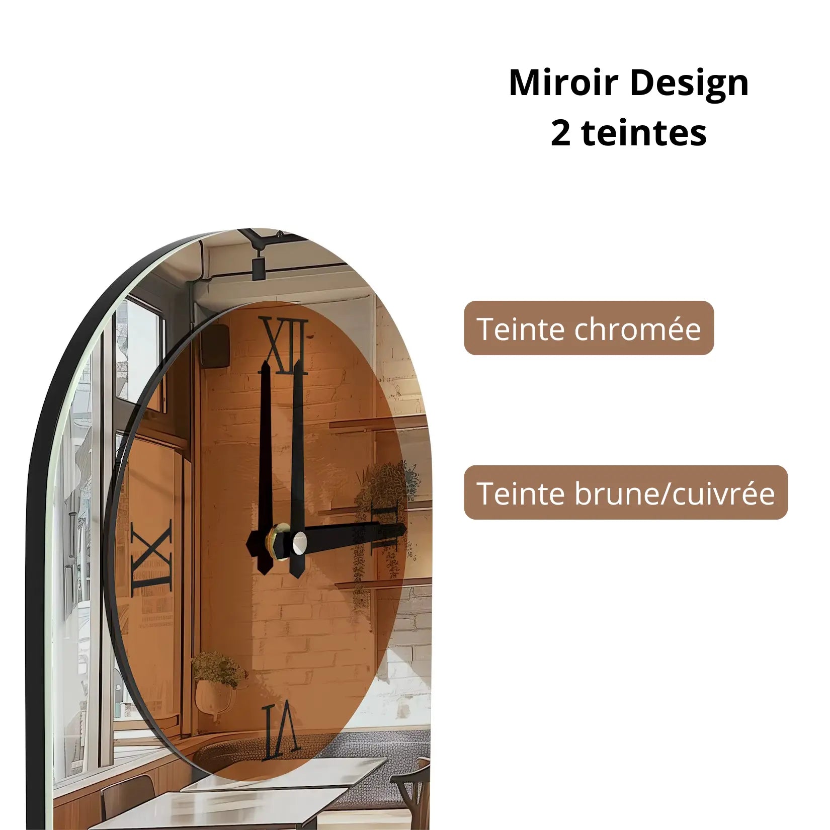 Détail du miroir mural pour salon avec horloge montrant le contraste entre teinte chromée et brune/cuivrée.