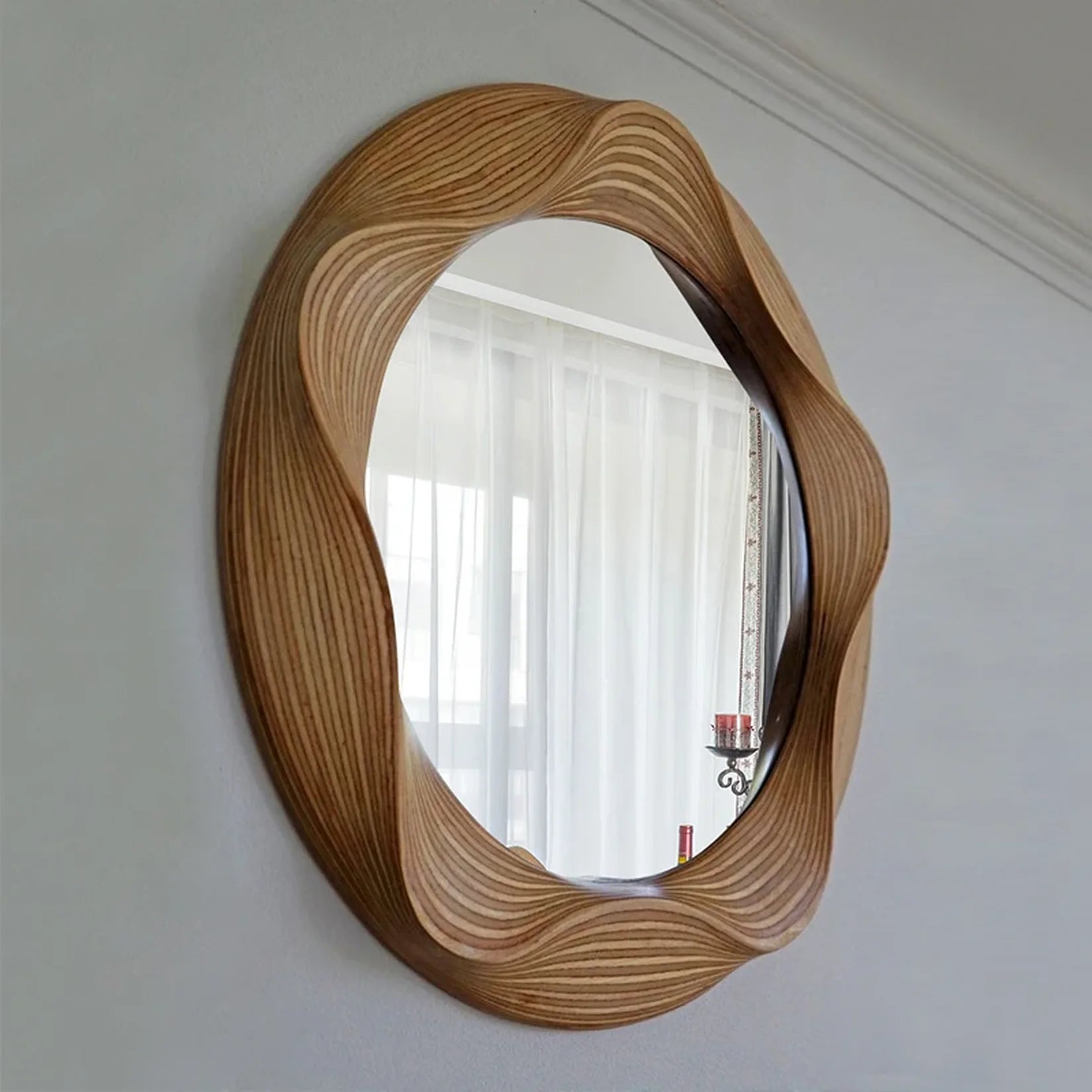 Miroir rond bois ondulé décoration murale.