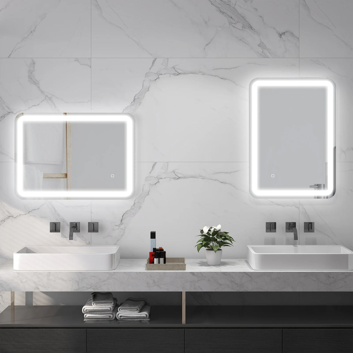 Miroir salle de bain 50x70 en orientation horizontale et verticale au-dessus d’une double vasque.
