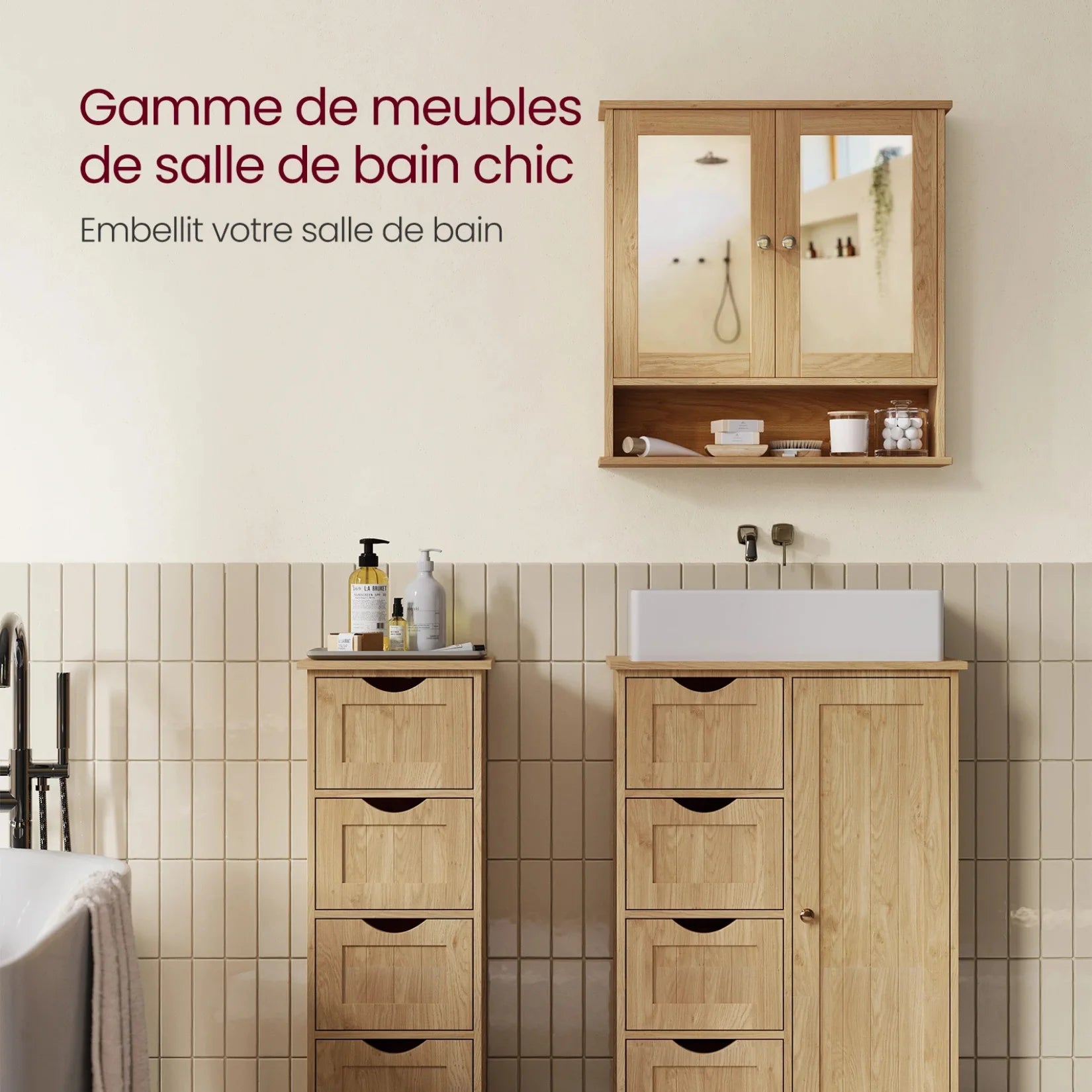 Miroir salle de bain avec rangement style scandinave dans salle de bain chic.