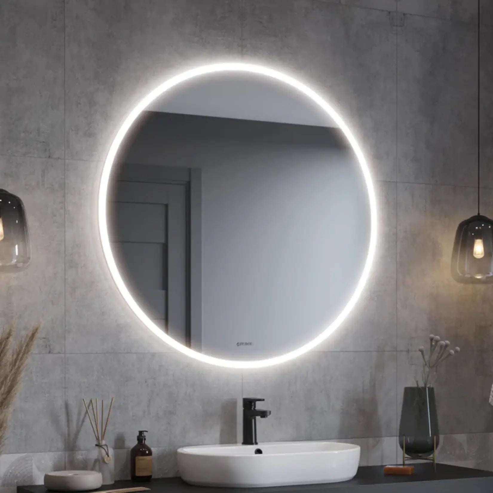 Harmonie et design parfait de ce miroir salle de bain lumineux 100 cm.