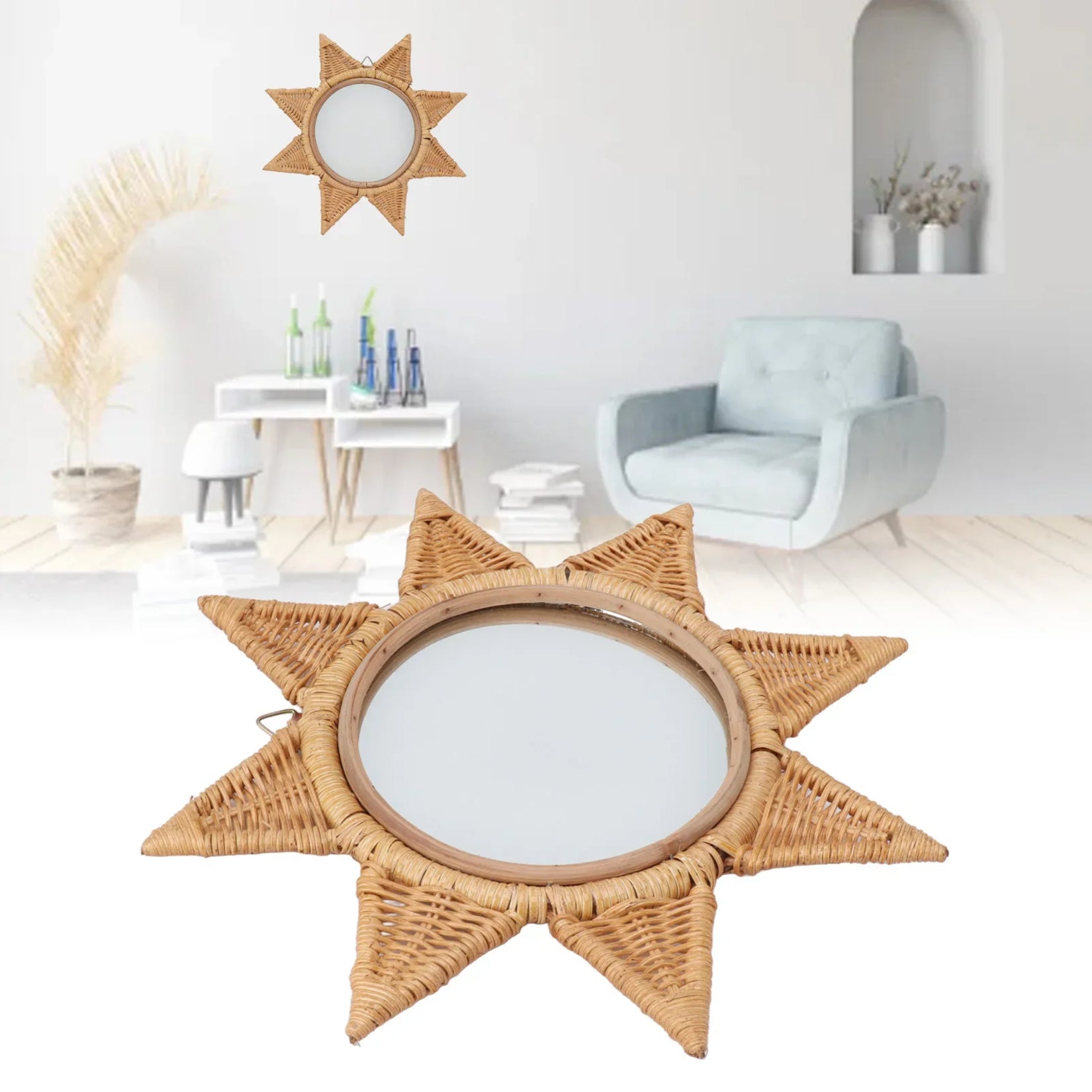 Petit Miroir en Rotin Pas Cher accroché dans un salon lumineux style bohème.